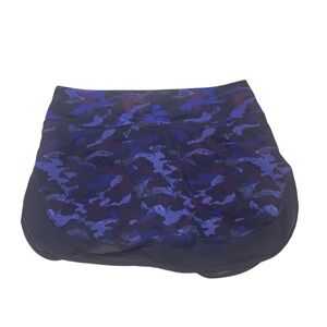 Lululemon Hotty Hot Skirt II in Hounds Camo Emperor Blue Black Size 4 Athletic